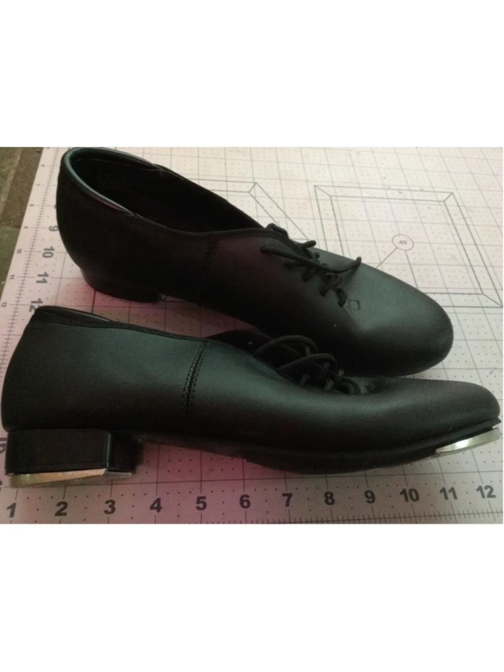 Girls Balera Black Tap Dance Shoes Size 10.5 with Silver Taps